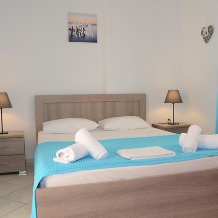 Roses Rt Apartments Skioni II Nea Skioni Exteriér fotografie